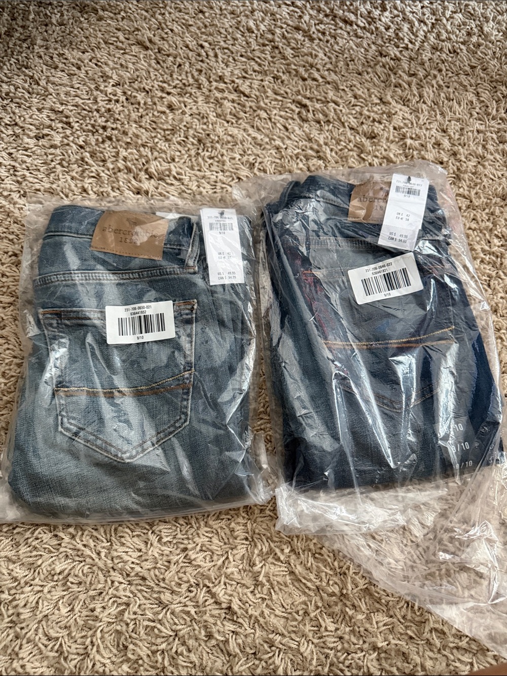 Abercrombie & Fitch Boy’s Slim Straight Jeans - Light Blue & Dark Blue